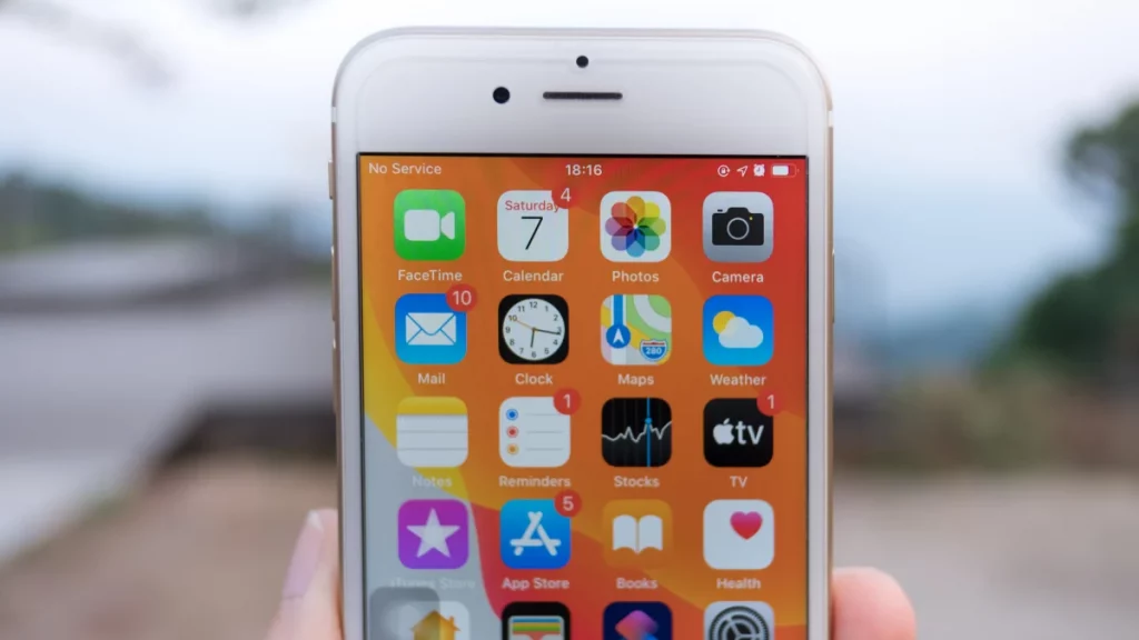 AT&T, T-Mobile, and Verizon Want to (Nearly) End Dead Zones in the United States