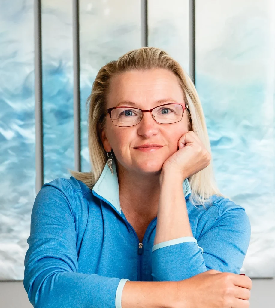 The 3 Questions That Make Delegation Finally Work (with Gina Cotner) — Gillian Perkins