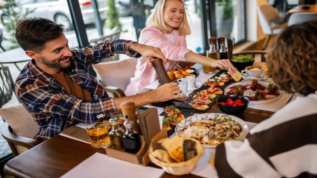 88-year-old restaurant chain closes all locations, no bankruptcy 88-year-old restaurant chain closes all locations, no bankruptcy