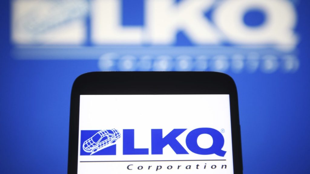 Activist Ananym Capital urges LKQ to sell its European auto parts business