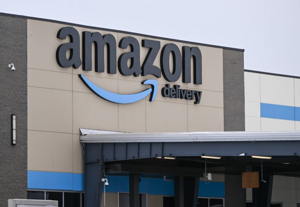 Amazon is selling a $40 space heater that 'heats up in seconds'