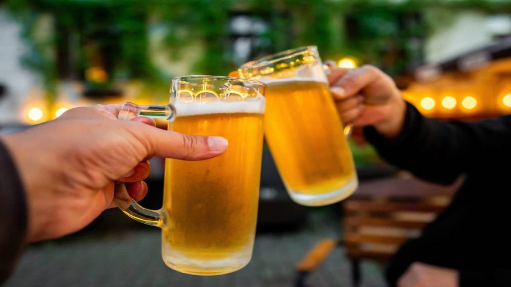 Bankrupt beer brand and pizza dining chain closes more locations Bankrupt beer brand and pizza dining chain closes more locations