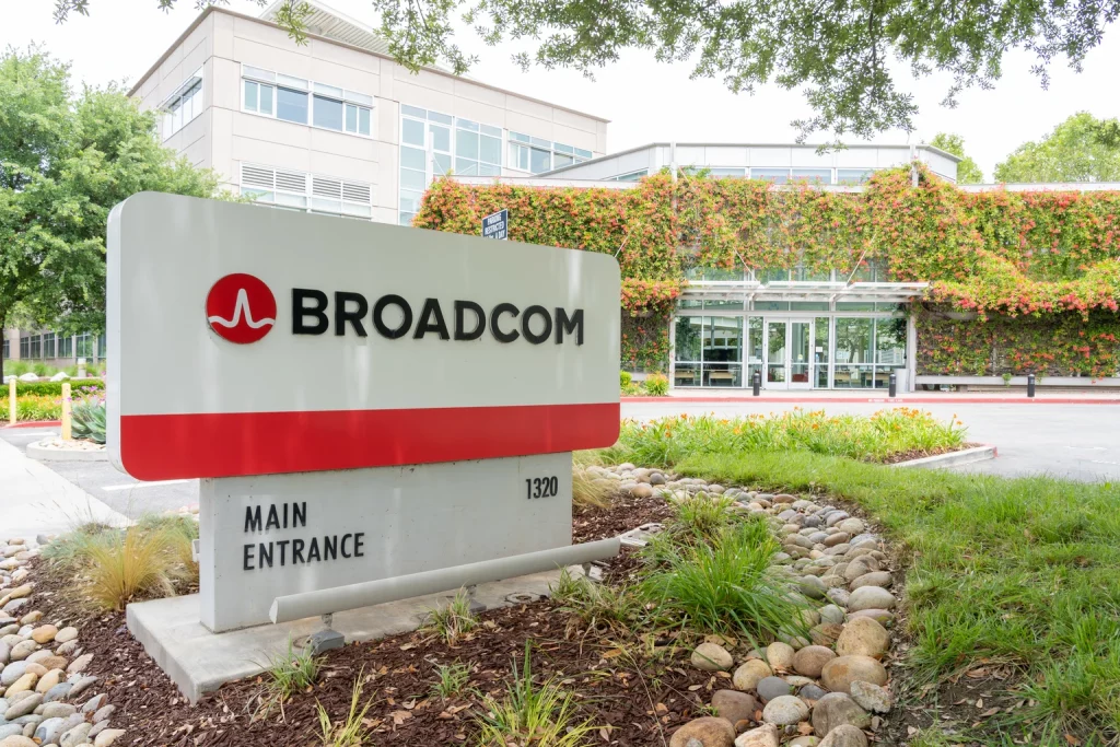 Broadcom: What So Many Analysts & Investors Got Wrong – Buy The Dip (NASDAQ:AVGO) Broadcom: What So Many Analysts & Investors Got Wrong - Buy The Dip (NASDAQ:AVGO)