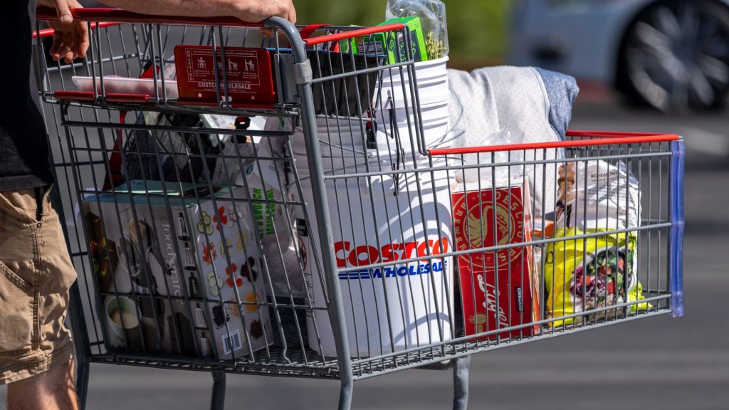 Broadcom and Costco’s rich valuations leave little room for error as battleground stocks Broadcom and Costco's rich valuations leave little room for error as battleground stocks