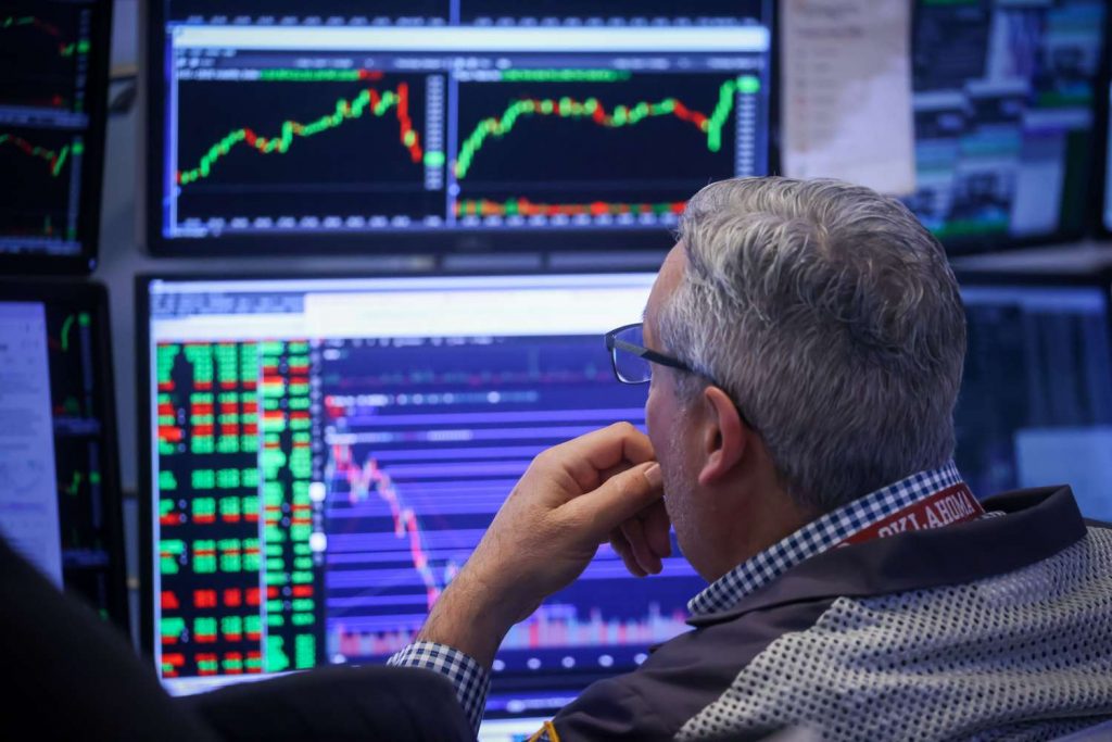 Can the S&P 500 Get to 8000? These Experts Say Yes—But It'll Take Big Rate Cuts