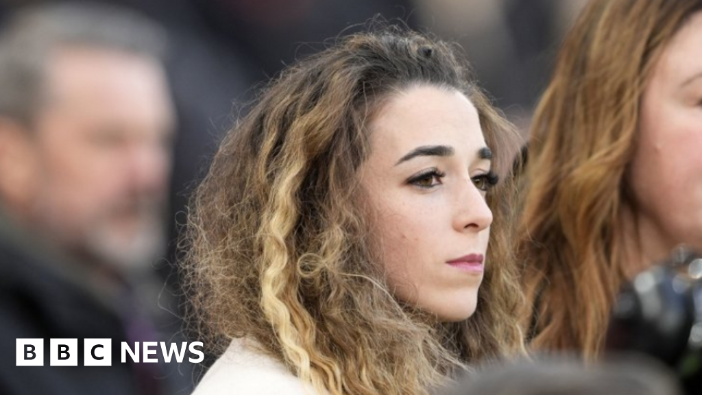 Diogo Jota’s wife thanks Liverpool fans for the ‘love’ Diogo Jota's wife thanks Liverpool fans for the 'love'