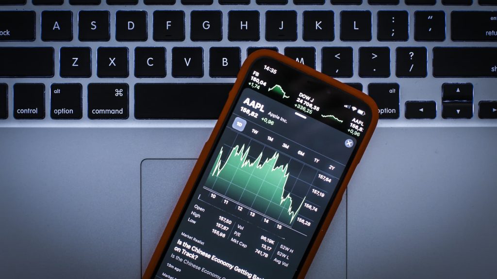 Dip-buying, ‘TACO’ trade power strong year Dip-buying, 'TACO' trade power strong year