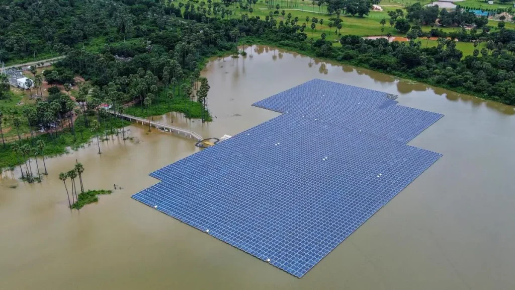 Global Infrastructure Partners to buy minority stake in Aditya Birla Renewables for ₹3,000 crore Global Infrastructure Partners to buy minority stake in Aditya Birla Renewables for ₹3,000 crore