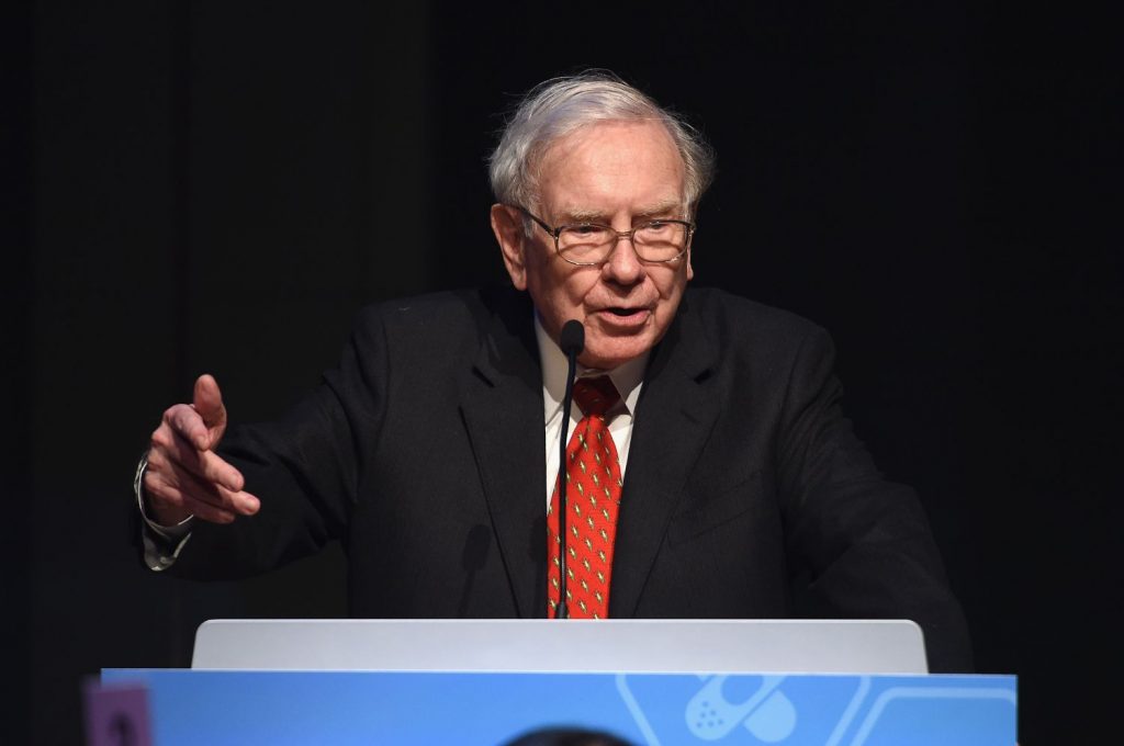 How Buffett’s Billion-Dollar Investment Offers Takeaways to Build Your Wealth How Buffett’s Billion-Dollar Investment Offers Takeaways to Build Your Wealth