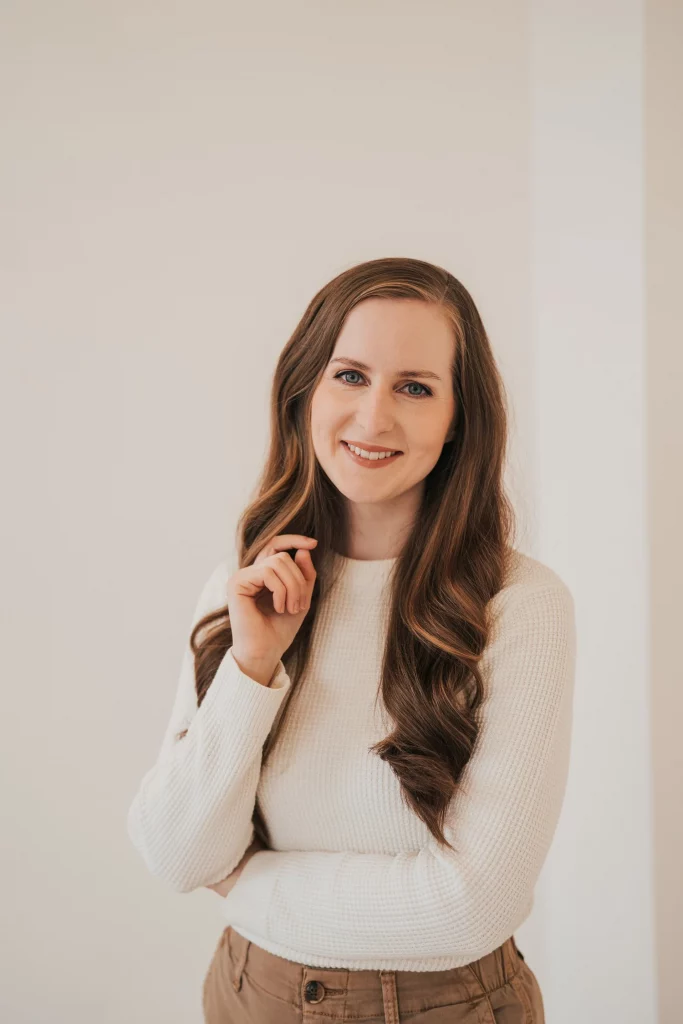 How to SIMPLIFY YOUR MARKETING Without Losing Momentum — Gillian Perkins