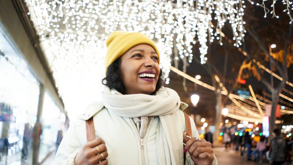 How to be happier and less stressed during the holidays, says psychologist