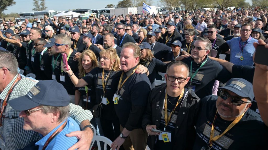 Massive US pastor delegation arrives in Israel for solidarity mission Massive US pastor delegation arrives in Israel for solidarity mission