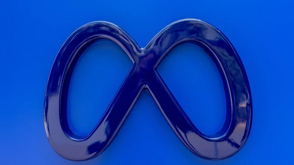 Meta delays ‘Phoenix’ mixed reality glasses release Meta delays 'Phoenix' mixed reality glasses release