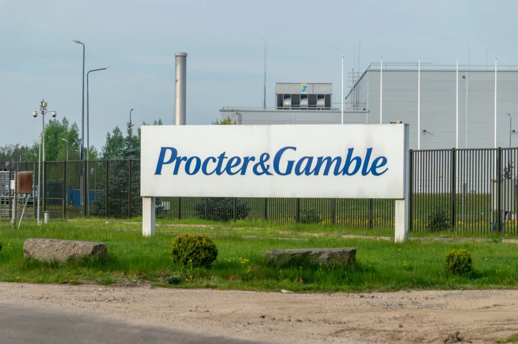 Procter & Gamble Stock: A Cash Cow That Is Still A Sell (NYSE:PG)