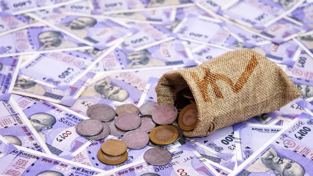 Rupee falls 23 paise to 89.94 against US dollar in early trade Rupee falls 23 paise to 89.94 against US dollar in early trade