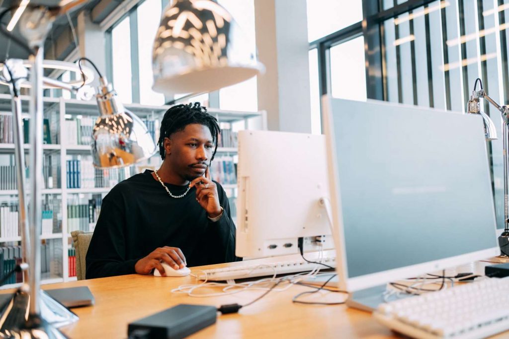 Tech Makes Society Better Off—But Not the Displaced Workers, Yale Economist Warns