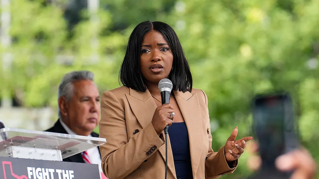Trump foil Jasmine Crockett launches Senate campaign in crucial 2026 showdown Trump foil Jasmine Crockett launches Senate campaign in crucial 2026 showdown