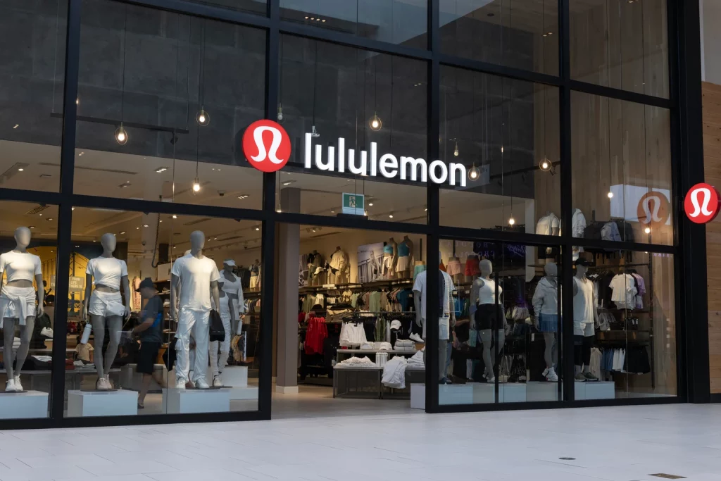 Wall Street Breakfast Podcast: Elliott Loads Up On Lululemon Wall Street Breakfast Podcast: Elliott Loads Up On Lululemon