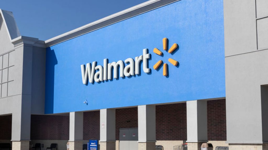 Walmart is selling a 'cloud-like' $140 comforter set for only $29 Walmart is selling a 'cloud-like' $140 comforter set for only $29