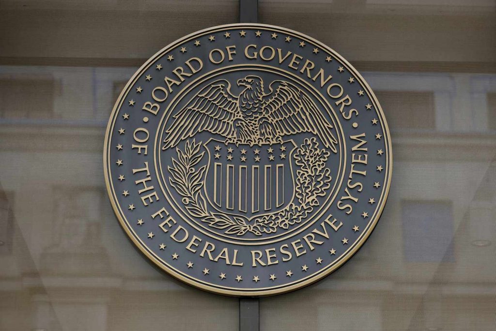 What Will Prompt the Fed to Cut Interest Rates Again? FOMC Minutes Offer Key Insights.