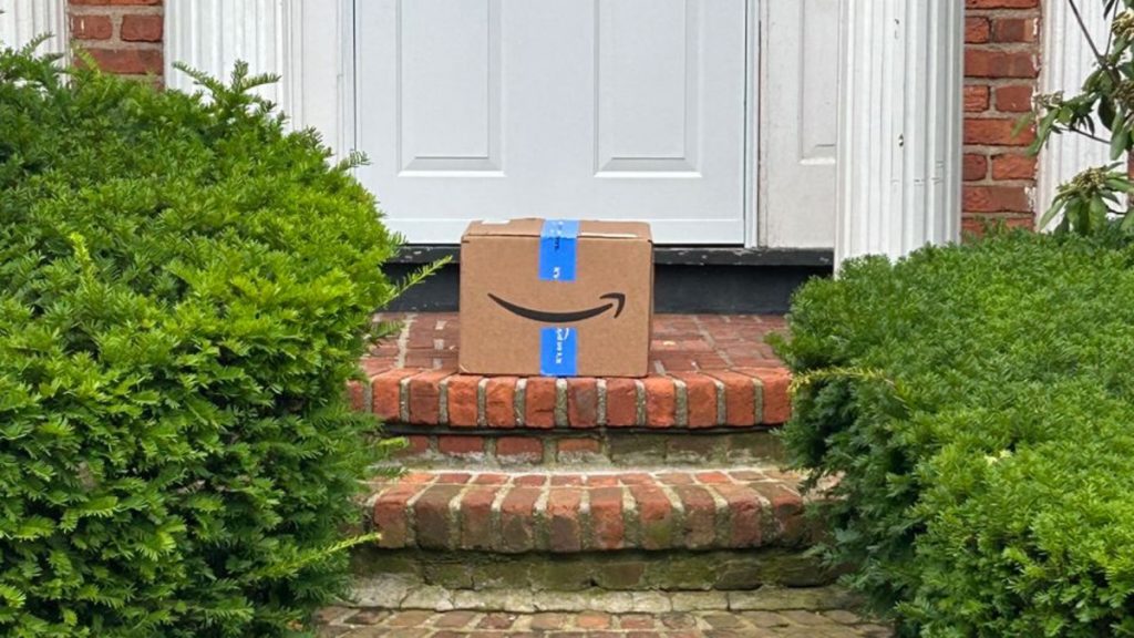 Amazon is selling a highly rated 7-piece comforter set for just $38 Amazon is selling a highly rated 7-piece comforter set for just $38