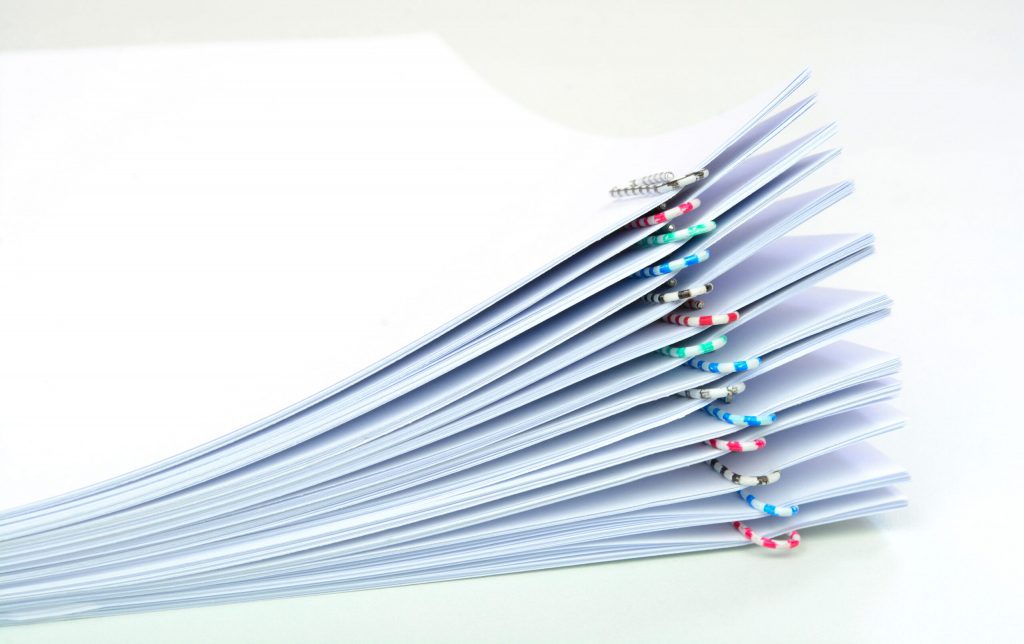 Auditor Specialization: A Signal for Financial Analysts