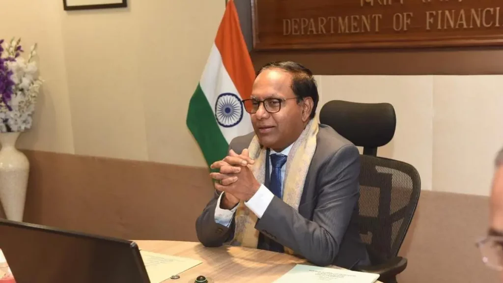 DFS launches composite salary account package for central employees DFS launches composite salary account package for central employees