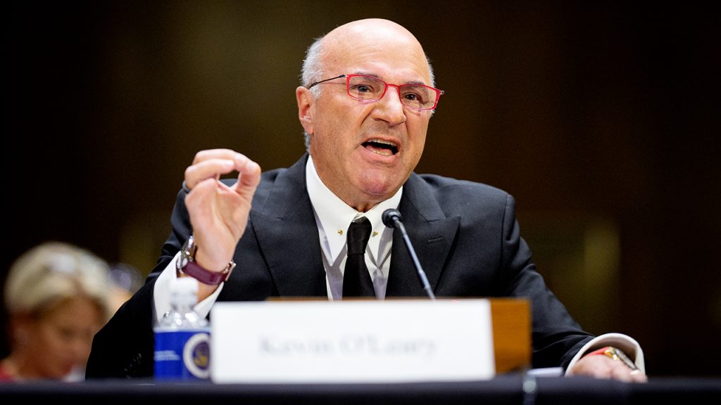 Kevin O'Leary warns Canada over China ties as Trump threatens 100% tariff on northern neighbor