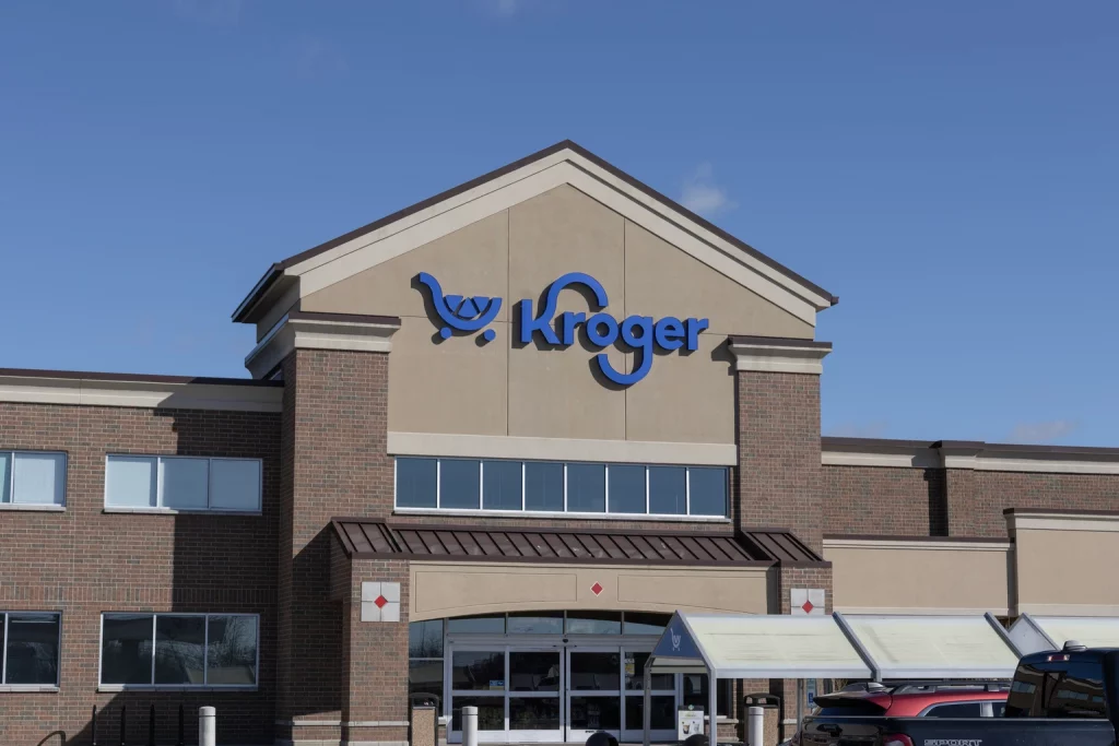 Kroger: Rating Downgrade On Weaker-Than-Expected Near-Term Earnings Growth (NYSE:KR)