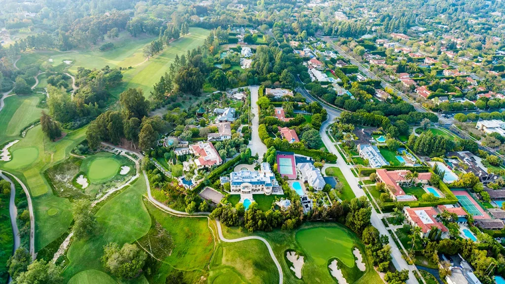 Los Angeles mega-mansion cuts price to $99.9 million, now accepts cryptocurrency payments