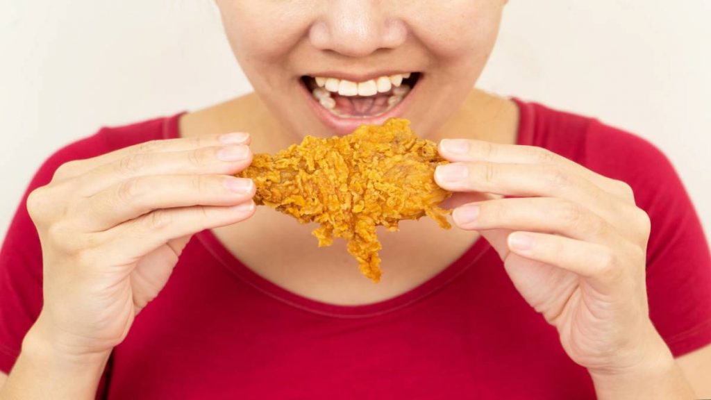 Major fast-food chicken franchisee files Chapter 11 bankruptcy