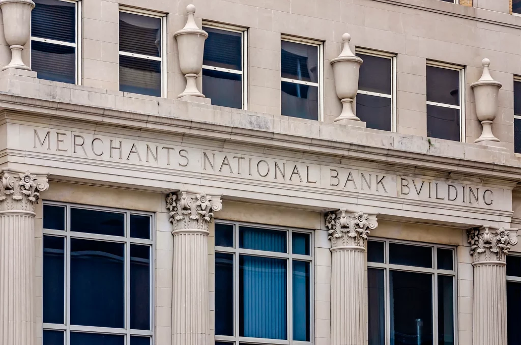 Merchants Bancorp Preferreds Review Update: One Gets My Rating Rating (NASDAQ:MBIN)