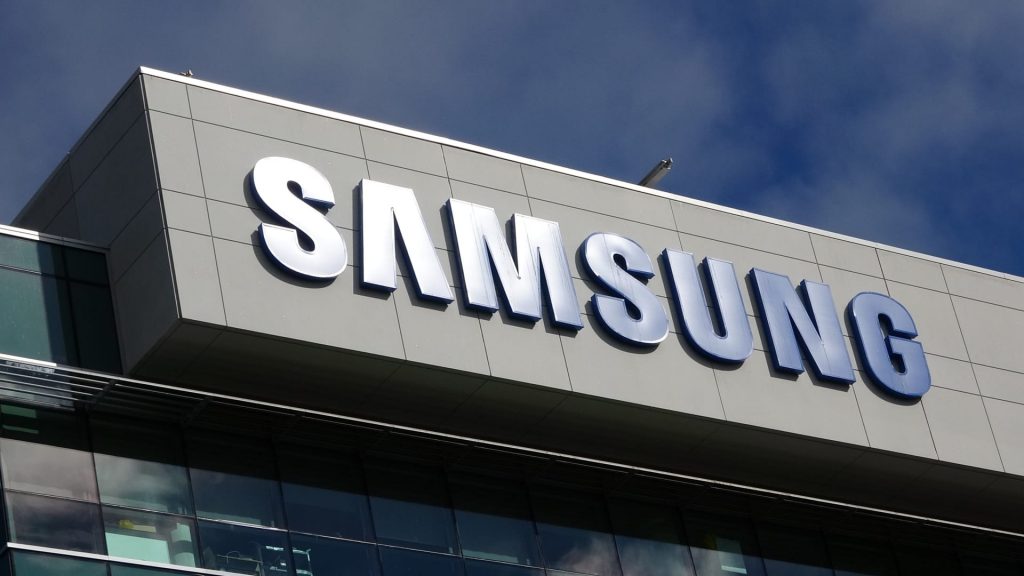 Samsung Electronics estimates nearly three-fold profit surge as memory prices skyrocket Samsung Electronics estimates nearly three-fold profit surge as memory prices skyrocket