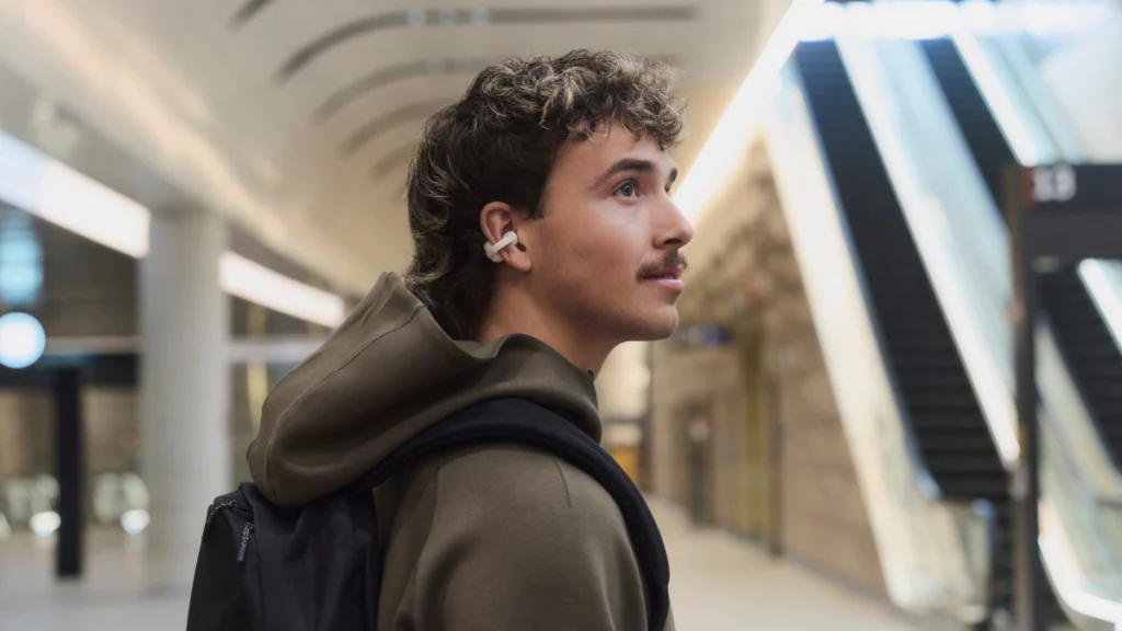 Sony's Newest Earbuds Are Clip-Ons