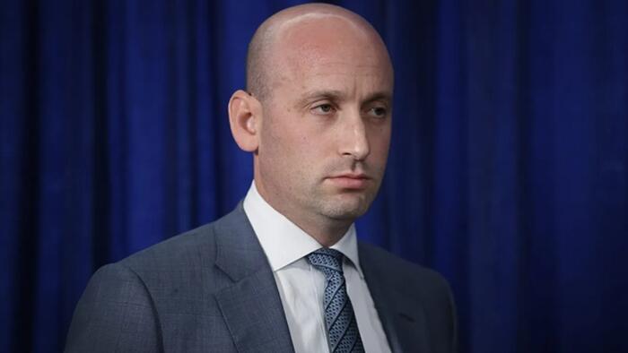 Stephen Miller Asserts US Has Right To Take Greenland, & Wouldn’t Even Have To Fight For It Stephen Miller Asserts US Has Right To Take Greenland, & Wouldn't Even Have To Fight For It