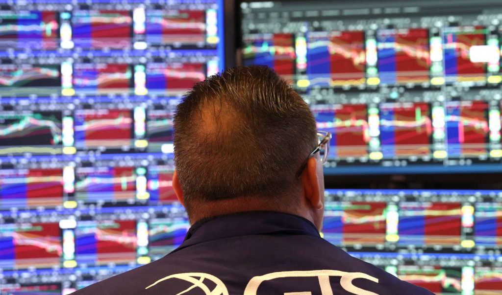 Stock Futures Point Slightly Higher Ahead of Jobs Report, Potential Supreme Court Tariff Ruling Stock Futures Point Slightly Higher Ahead of Jobs Report, Potential Supreme Court Tariff Ruling