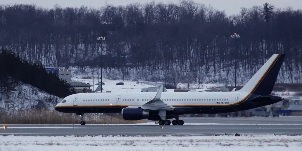 Trump snatches Maduro but leaves his regime in charge for now Trump snatches Maduro but leaves his regime in charge for now