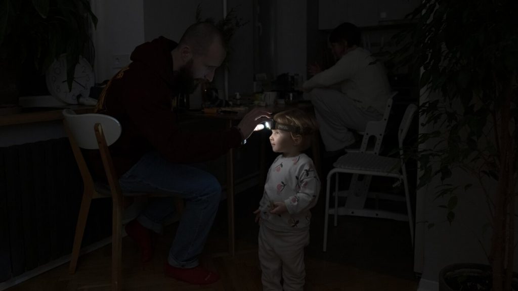 Ukrainians share tips on Threads to survive winter power cuts : NPR