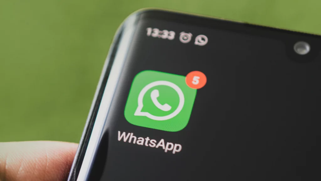 WhatsApp Now Has Its Own Version of Apple’s ‘Lockdown Mode’ WhatsApp Now Has Its Own Version of Apple's 'Lockdown Mode'