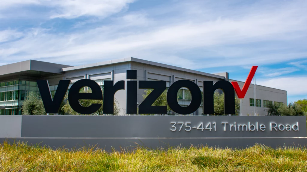 Why Your Verizon Phone Might Be in SOS Mode Right Now