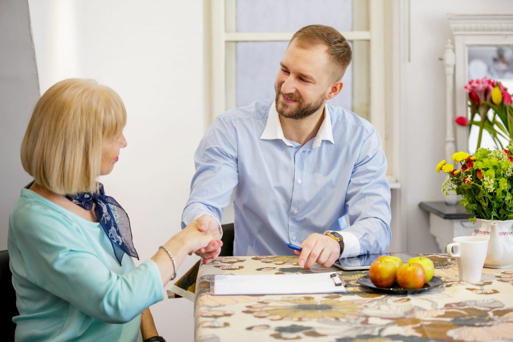 Building Commitment to Long-Term Investing Building Commitment to Long-Term Investing