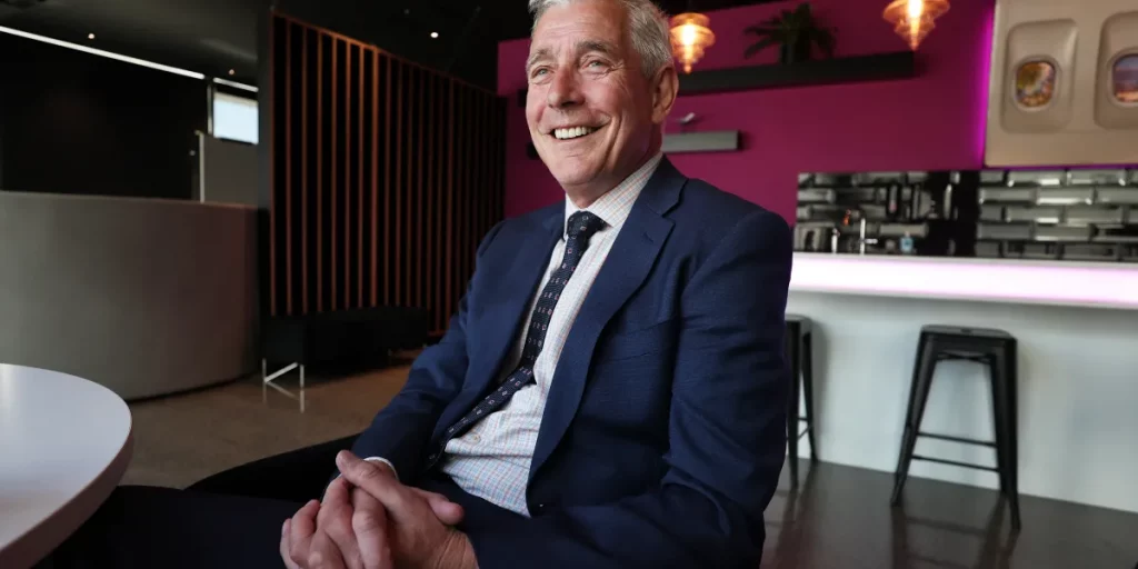 Can Kroger's new CEO, former Walmart U.S. chief Greg Foran, fix the troubled supermarket chain?