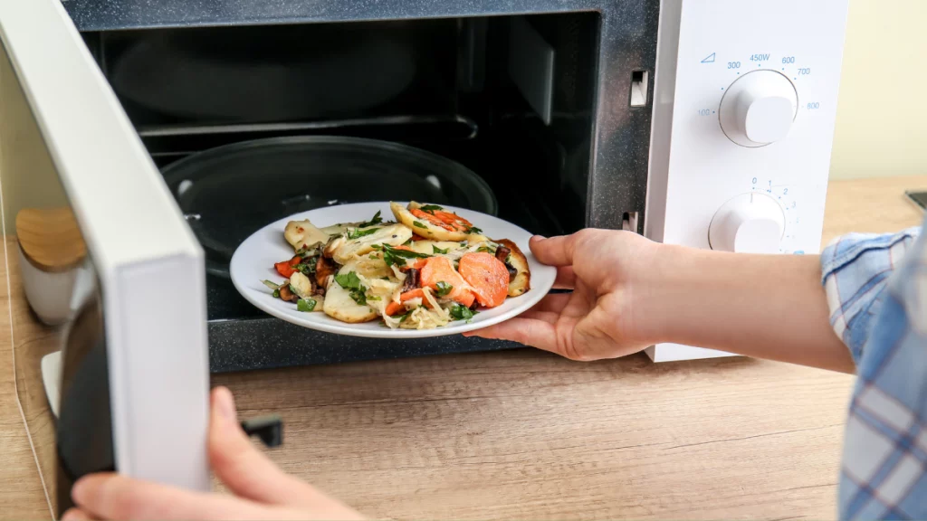 Eight Gadgets That Can Turn Your Microwave Into a More Versatile Appliance Eight Gadgets That Can Turn Your Microwave Into a More Versatile Appliance