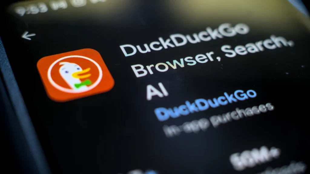 How DuckDuckGo's New Encrypted Voice AI Chat Compares With ChatGPT and Gemini