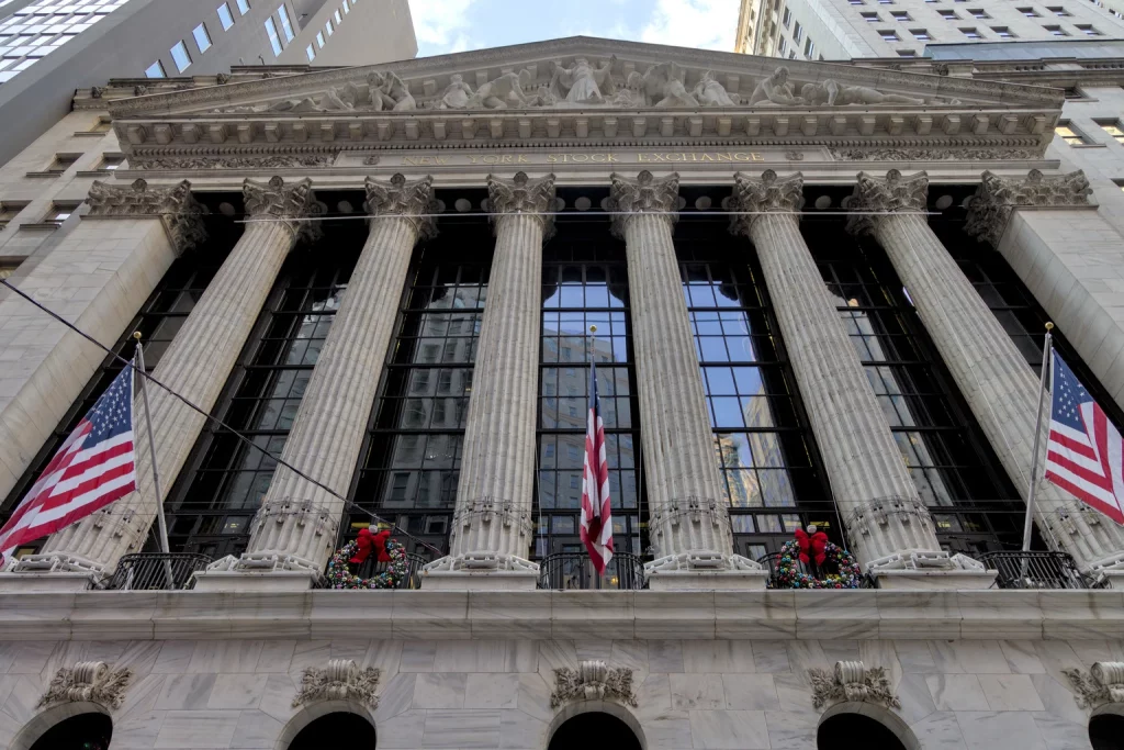 OEF: Waning Absolute And Relative Strength In The S&P 100 (NYSEARCA:OEF)