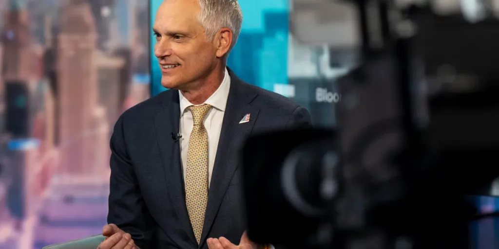 The skies for American Airlines are clearer than you think