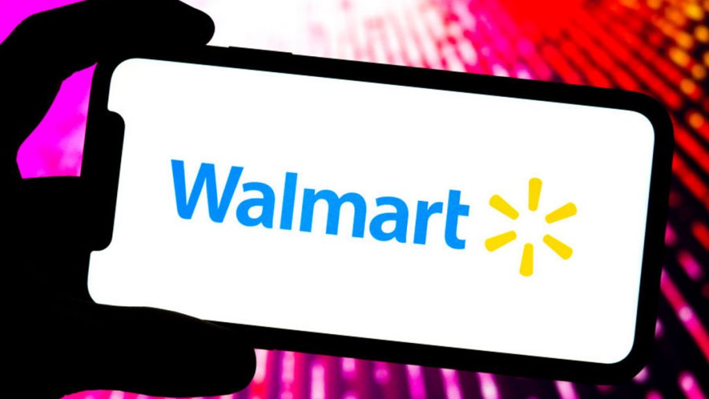 Walmart is selling a 4-drawer dresser with over 14,000 perfect ratings for $28