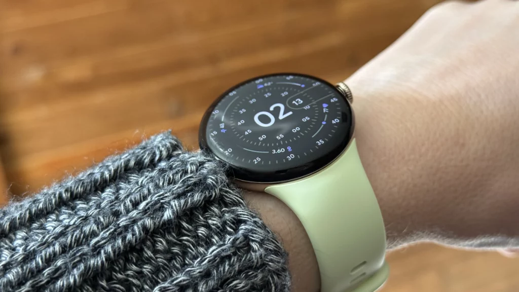 How to Prevent Your Smartwatch Band From Irritating Your Skin