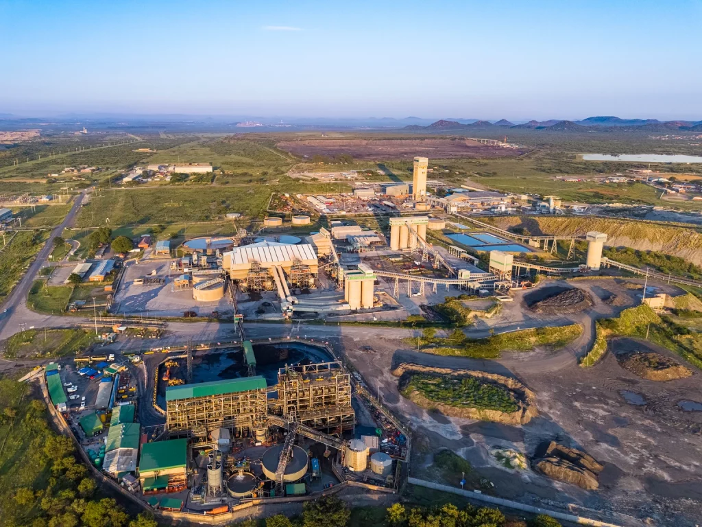 Sibanye Stillwater: Lesser Known PGM Play With A Turnaround Arc (NYSE:SBSW)