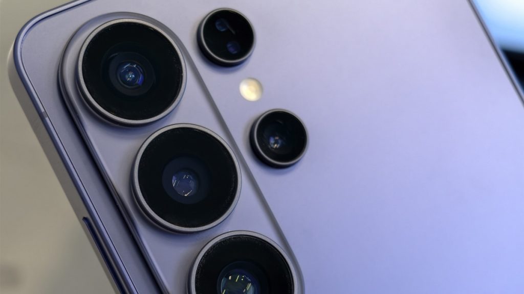 These Samsung Galaxy Devices Finally Have Native Webcam Support